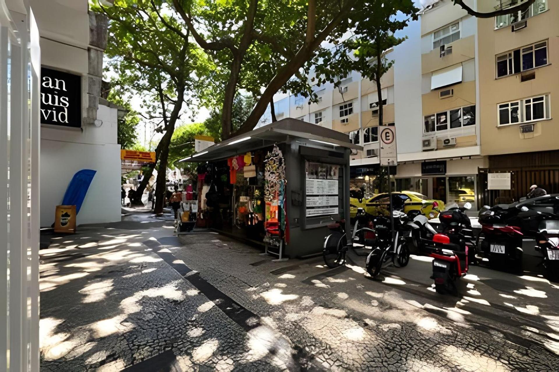Sofisticacao Na Rua + Badalada D Ipanema 300m Wifi Apartment *